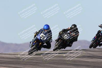 media/Dec-07-2025-CVMA (Sun) [[3e7d2de5dc]]/Race 7-Formula Lightweight Twins Shootout/